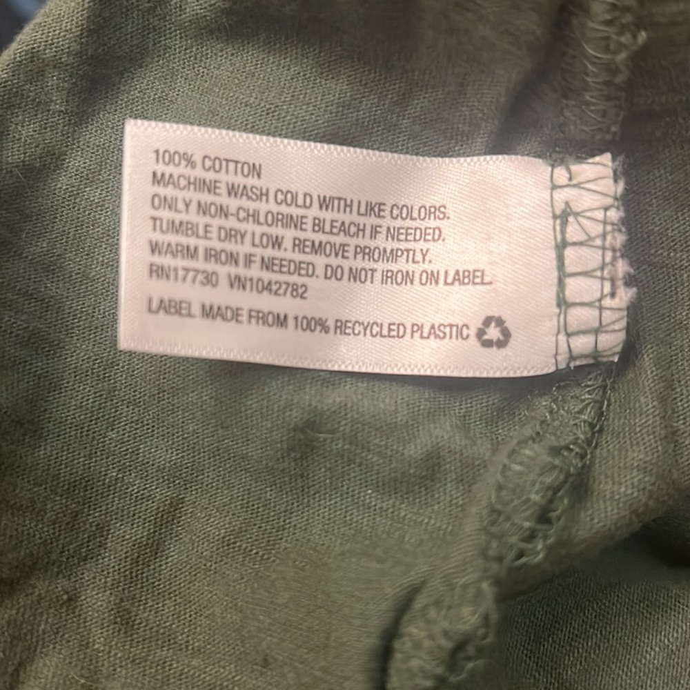 A new day  green v neck tee - Picture 5 of 5